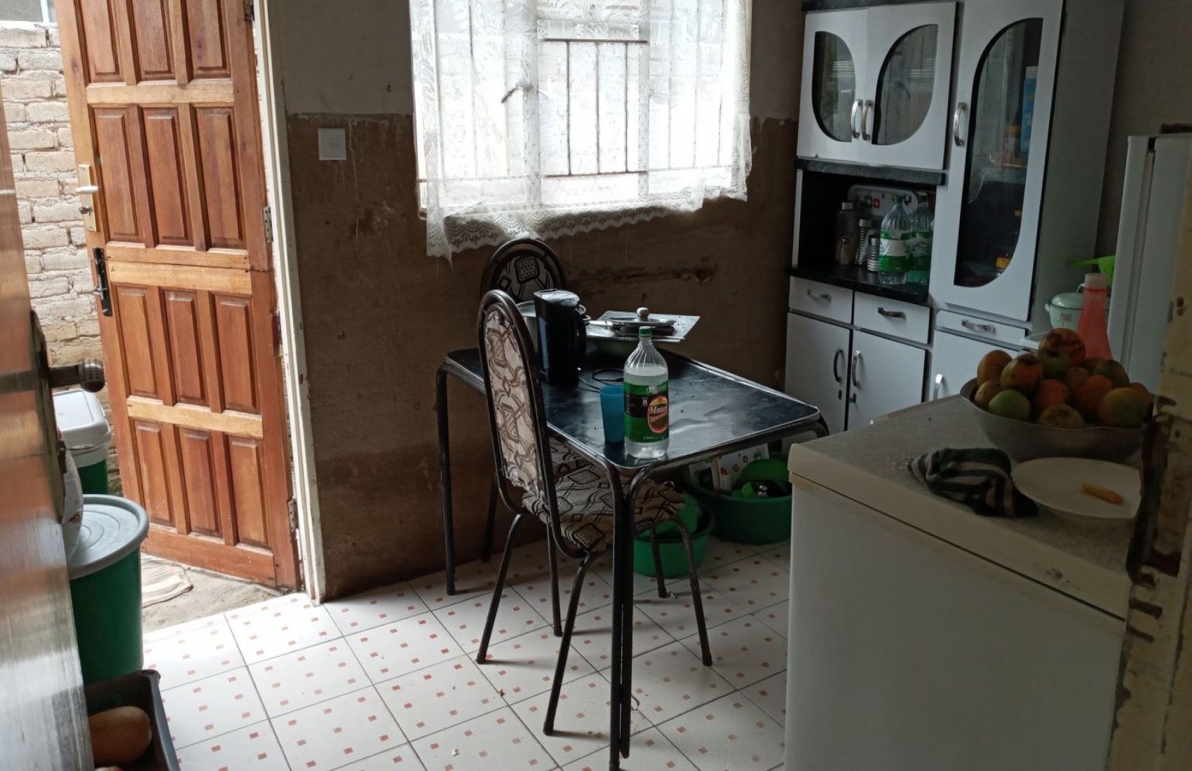 Chitungwiza, 5 Bedrooms Bedrooms, 7 Rooms Rooms,2 BathroomsBathrooms,Houses,For Sale,1025