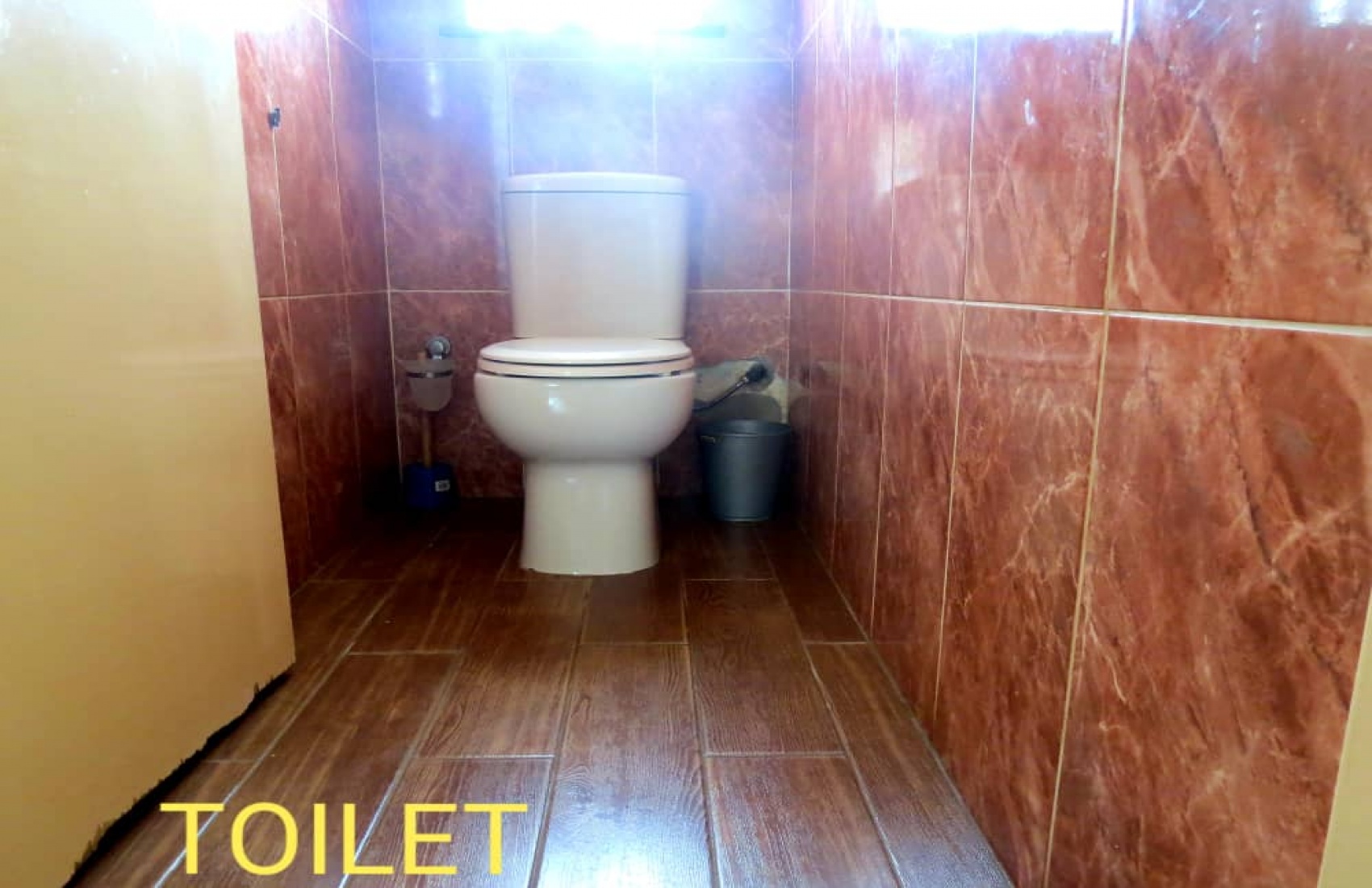 Hampshire, Harare, 3 Bedrooms Bedrooms, 7 Rooms Rooms,1 BathroomBathrooms,Houses,For Sale,Hampshire,1028
