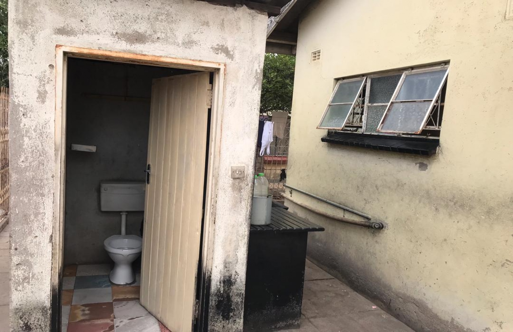 Harare, 4 Bedrooms Bedrooms, 6 Rooms Rooms,2 BathroomsBathrooms,Houses,For Sale,1031