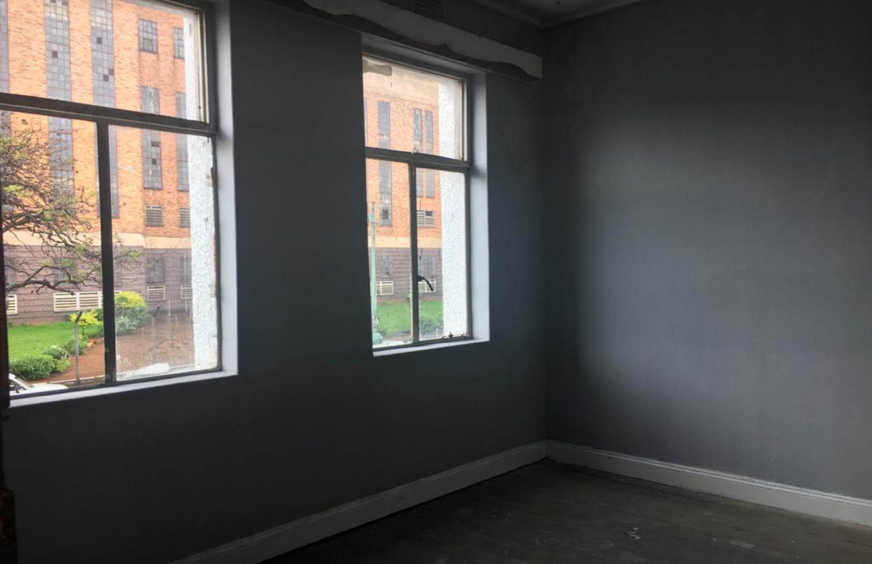 Lobengula Street, Bulawayo, 100 Rooms Rooms,30 BathroomsBathrooms,Office,For Sale,Lobengula Street ,1033