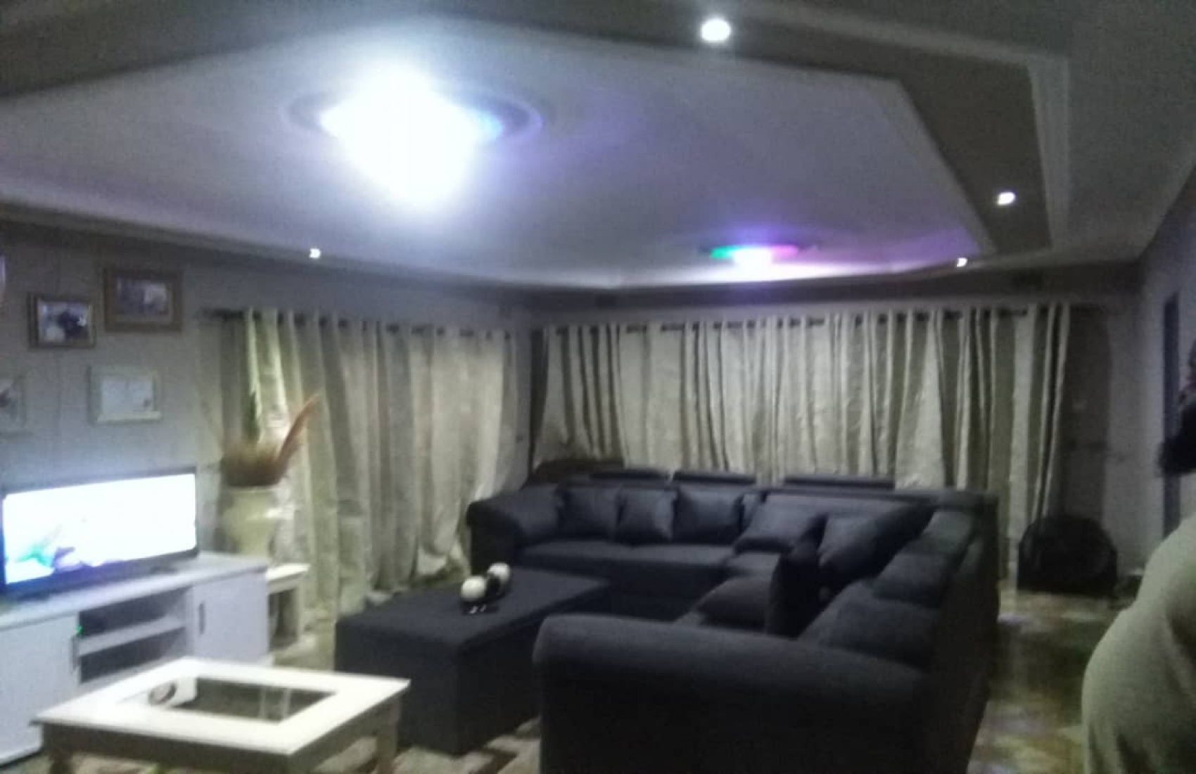 Norton, 4 Bedrooms Bedrooms, 7 Rooms Rooms,2 BathroomsBathrooms,Houses,For Sale,1042