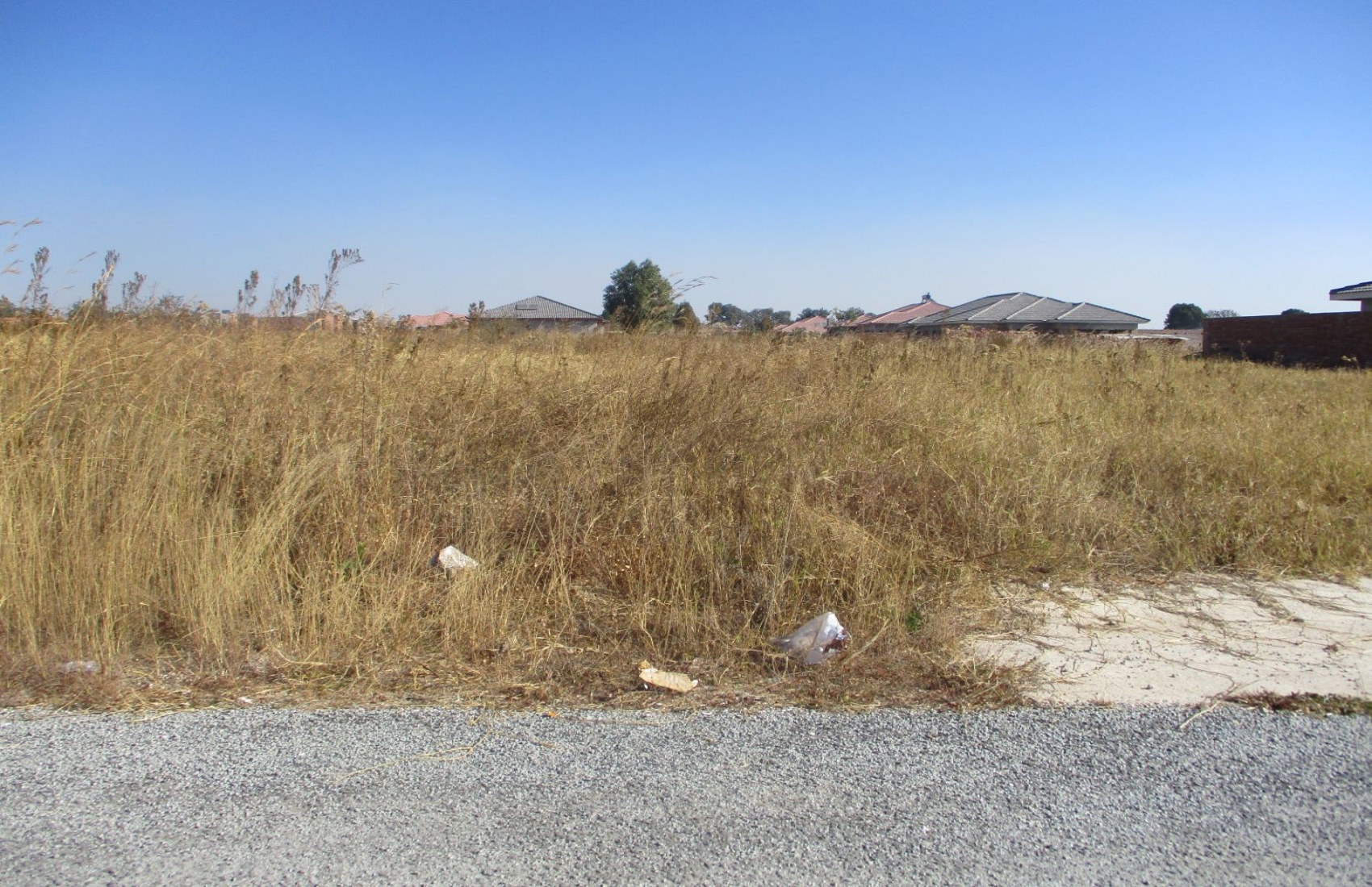 Ruwa, ,Land,For Sale,1045