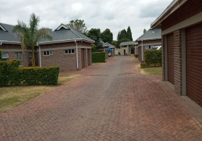 Oxford Avenue, Harare, 3 Bedrooms Bedrooms, 7 Rooms Rooms,2 BathroomsBathrooms,Town House,For Sale,Oxford Place,Oxford Avenue,1049 Oxford Avenue, Harare, 3 Bedrooms Bedrooms, 7 Rooms Rooms,2 BathroomsBathrooms,Town House,For Sale,Oxford Place,Oxford Avenue,1049