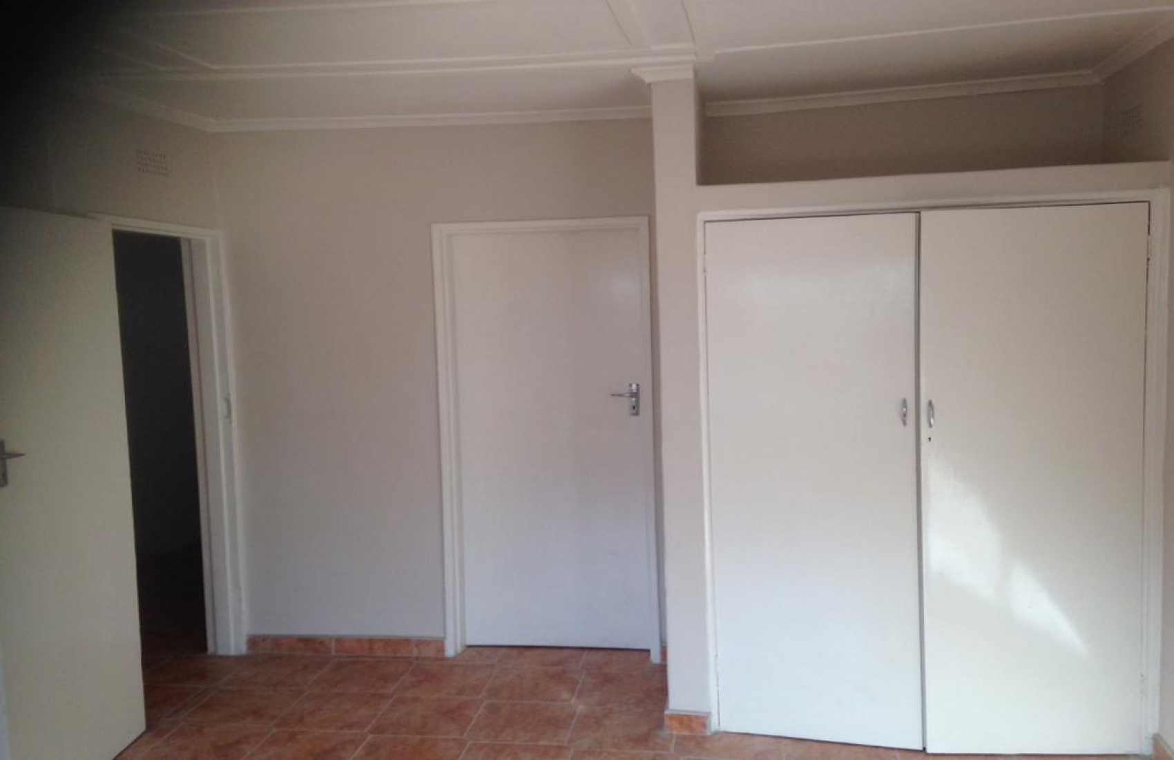 Thornicroft Street, Harare, 3 Bedrooms Bedrooms, 7 Rooms Rooms,2 BathroomsBathrooms,Houses,For Sale,Thornicroft Street,1006